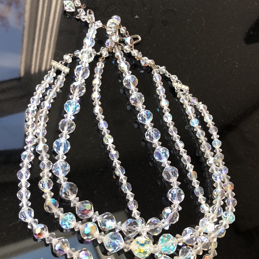1950’s Vtg Aurora Borealis Stackable Necklace - image 3